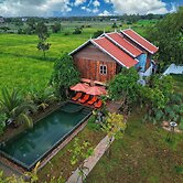Isann Lodge Private Pool Villa