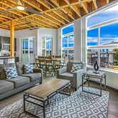 Admiral Condo 201 in Bremerton