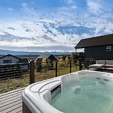 Scenic Perch 2 Bedroom Home