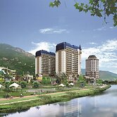 Islandcastle hotel&water park