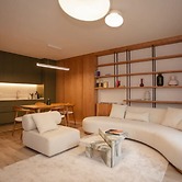 The Luxury Garden Apartment