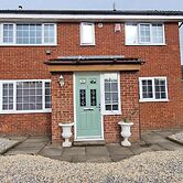 Summerville Manor Luxury Residency With Drive