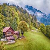 Chalet in Rossiniere Near Glacier & Lake