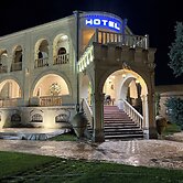 Otyak Plaza Hotel