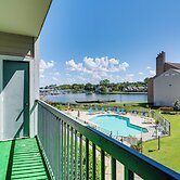 Lake Conroe Condo w/ Pool Access + Balcony!