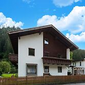 Spacious Apartment With Balcony