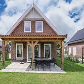 Nice Holiday Home in Simonshaven Near the Water