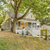 Walk Downtown: Historic Home in Excelsior Springs