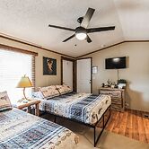 Gone Fishin' - 1 Bedroom Hotel Room by The Lodges at Fossil Creek