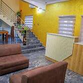 Star Diamond View Lounge and Suites