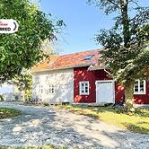 4 Star Holiday Home in Morbylanga