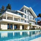 Villa Rita Pool & Spa