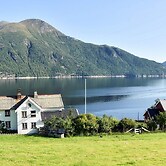 7 Person Holiday Home in Vagland