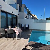 Luxury Three Bedroom Villa With Private Pool and Rooftop Solarium