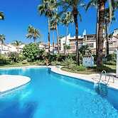 Family Beach Apartment With Pool