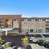 La Quinta Inn & Suites by Wyndham La Habra