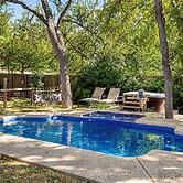 HOT TUB Tranquil Escape Pool Gym