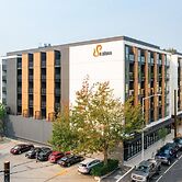 Modern Studio Steps to UW