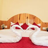 Tirthan River Echoes