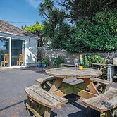 Lundy Lodge 1 Bedroom Annex Rhossili