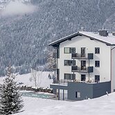 Premium Apartment With Balcony