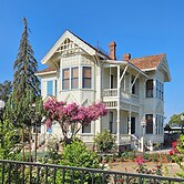 The JD Hyde Historic Inn