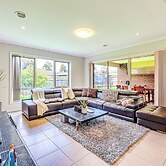 StayAU Spacious Stay Point Cook