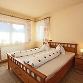 Cozy Apartment in Wenns With Garden