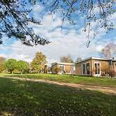 Cozy Chalet in Vrouwenpolder With Garden