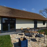 Modern & Garden-view Holiday Home in Alphen