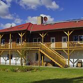 Spacious Apartment in Boddin With Garden