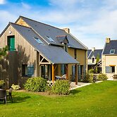 Beautiful Luxury Apartment Near a Breton Oyster Village