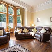 Host Stay Chatsworth Townhouse II