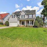 2 Mi to UNC Charlotte: Family-friendly Home