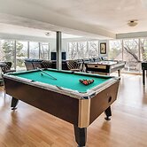 5 Mi to Area Attractions: Home w/ Indoor Hot Tub