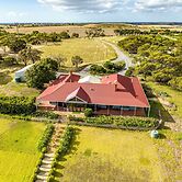 Condor Estate with Vineyard & Fireplace