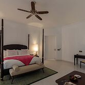 The Postcard in the Durrung Tea Estate