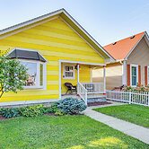 Indianapolis Getaway w/ Deck & Fire Pit!