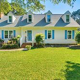 15 Mi to Raleigh: Pet-friendly Home w/ Fire Pit!