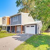 Walk to Main St Hendersonville: Chic Home w/ Yard