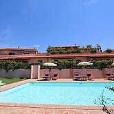 Farmhouse in Montalto Near Sandy Beaches