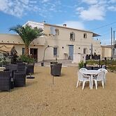 2bedrooms - 2bathrooms - Saltwater Pool - Parking