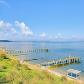 Pet-friendly Gem w/ Private Dock in Deltaville!