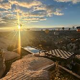 Be Still Alexa Smart Luxury Escape Adults Only