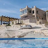 Be Still Alexa Smart Luxury Escape Adults Only