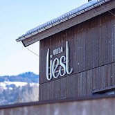 Premium Holiday Apartment With Balcony and Sauna