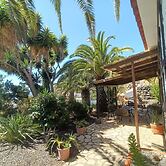 Bungalow in El Paso With Terrace