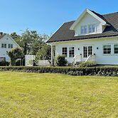 10 Person Holiday Home in Tjome