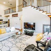 Walk to Historic Dtwn: Mckinney Family Retreat