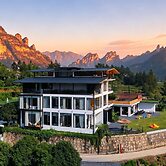 XMAN Sunrise Peaks Resort